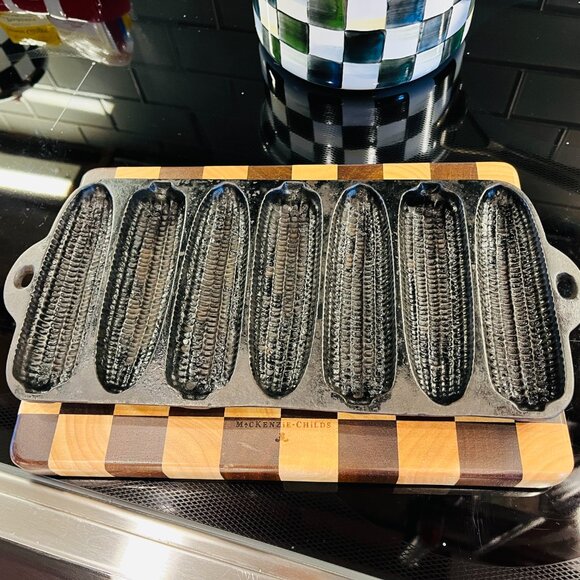 Vintage 7 stick cast iron cornbread pan - Picture 3 of 9